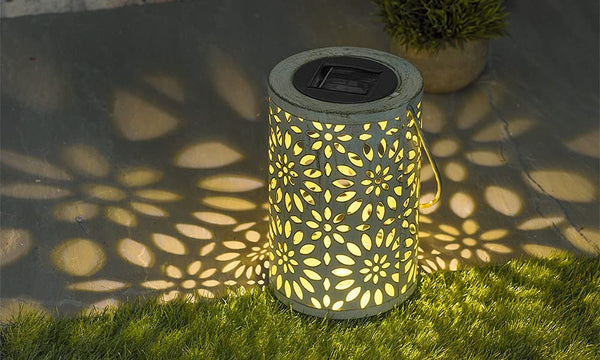 Hanging Solar Lantern with Flower Patterns