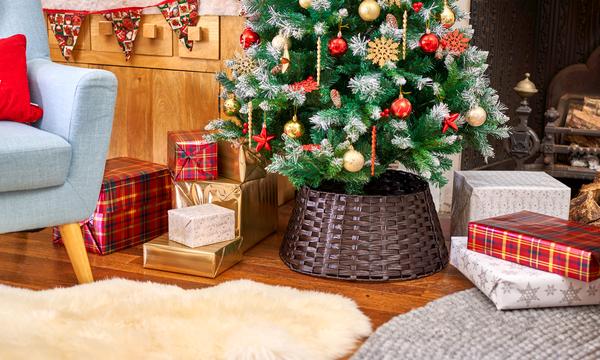 Round Wicker Christmas Tree Skirt